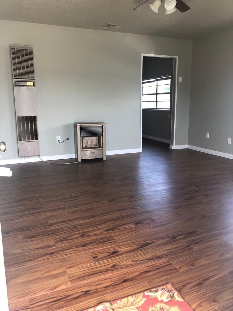 Lubbock House: 109 N Uvalde