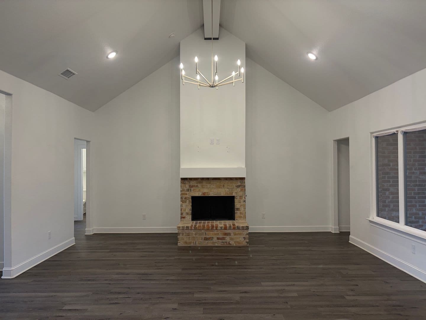 Lubbock House: 5615 119th St