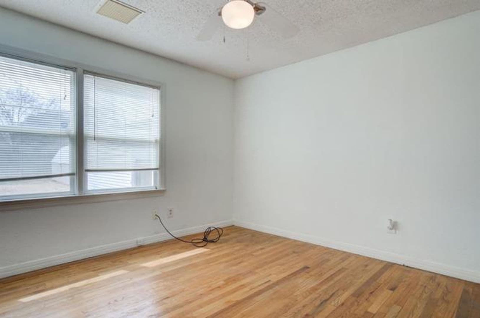 Lubbock House: 2511 35th Street