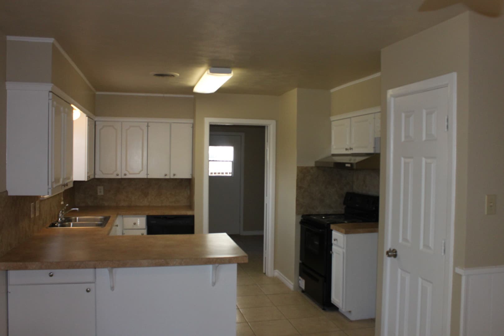 Lubbock House: 1925 70th Street