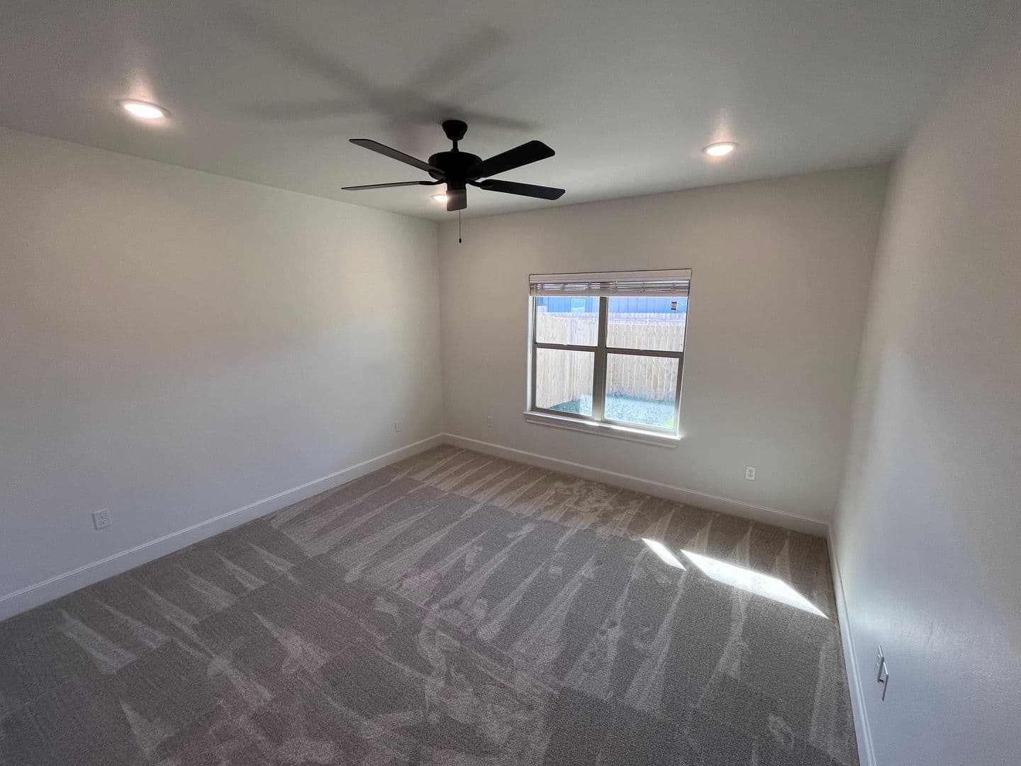 Lubbock Apartment: 7127 22nd Street