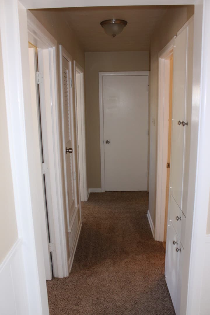 Lubbock House: 1925 70th Street
