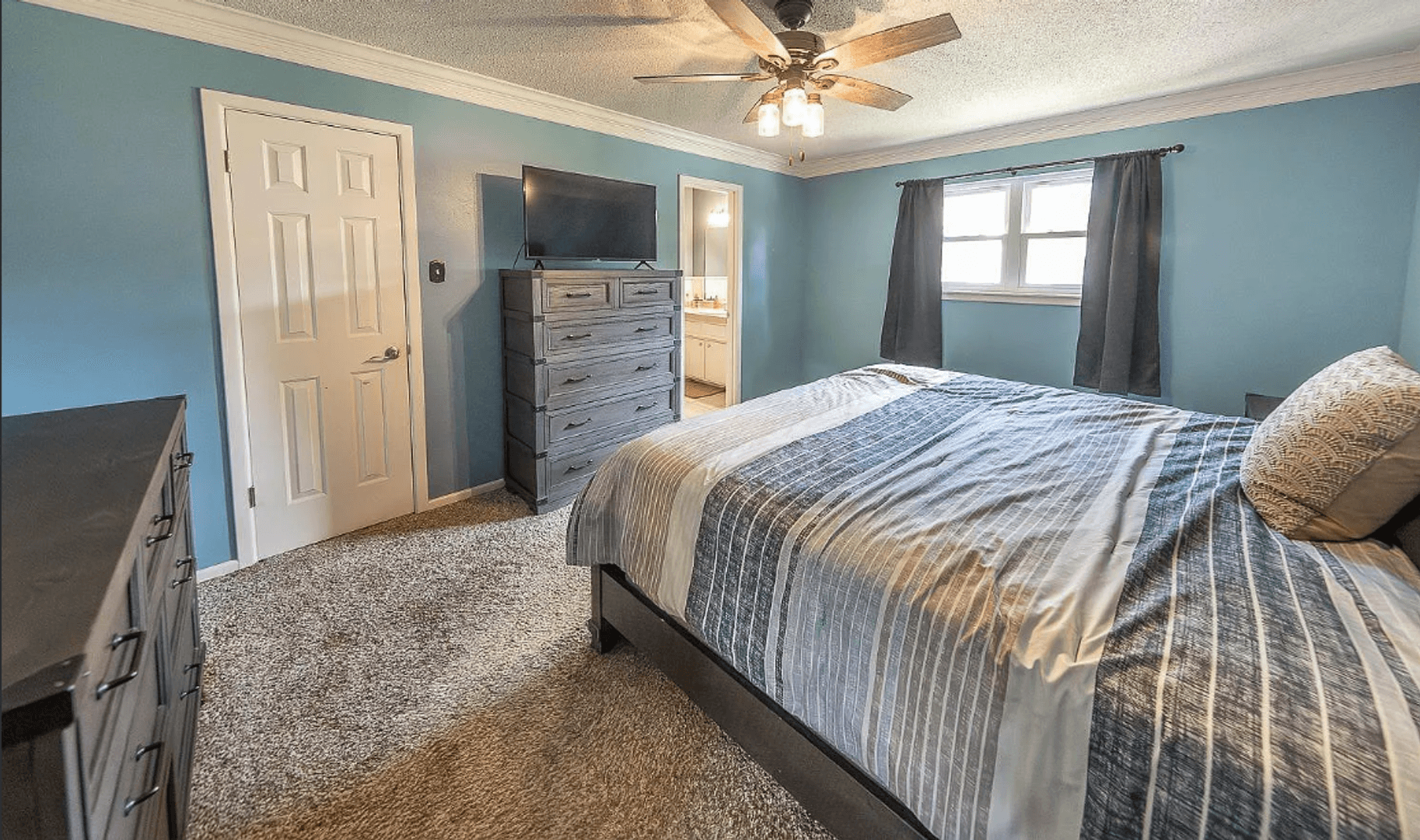 Lubbock House: 3025 68th St