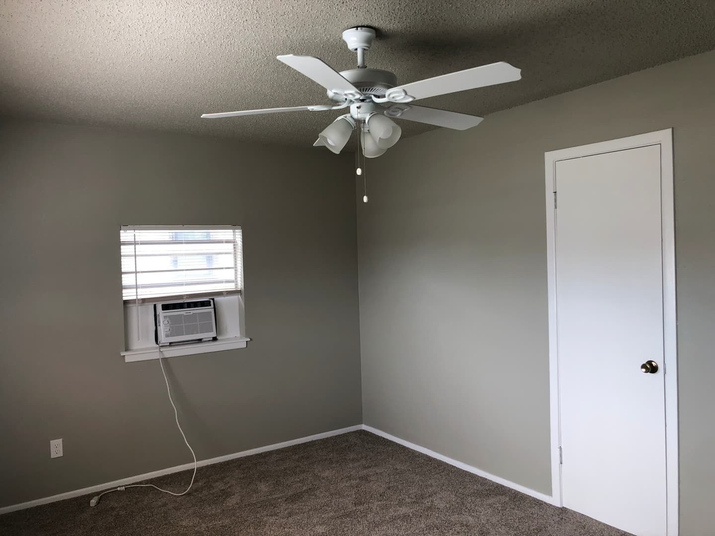 Lubbock House: 109 N Uvalde