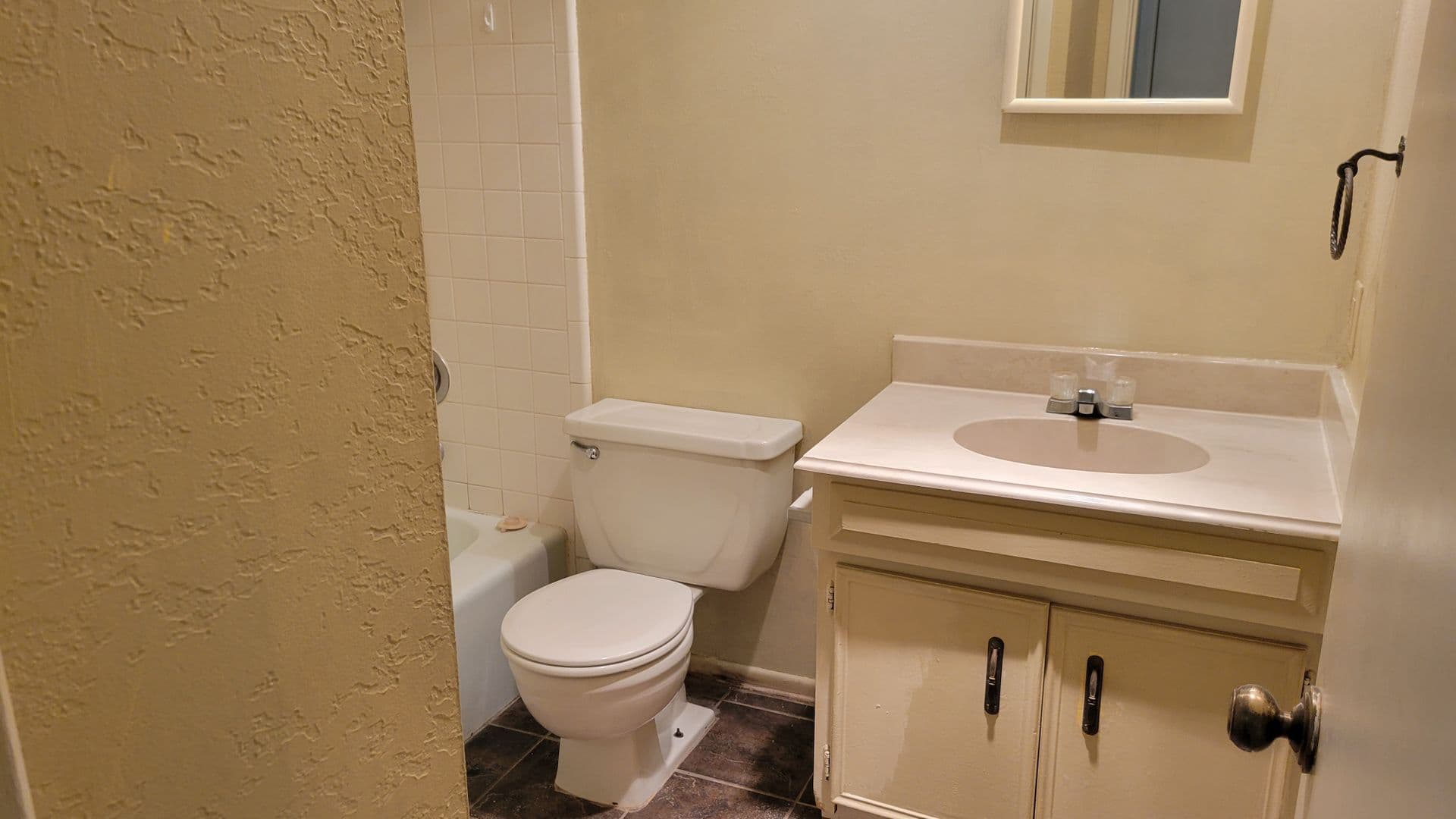 Lubbock House: 5726 38th