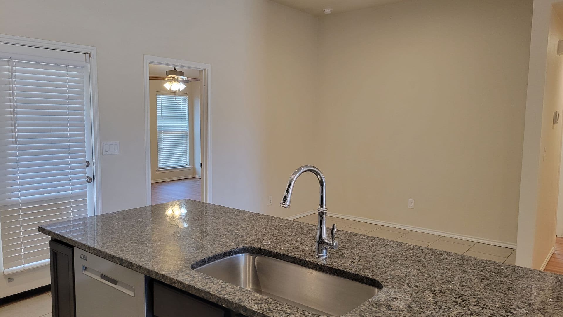 Lubbock House: 14208 Ave V