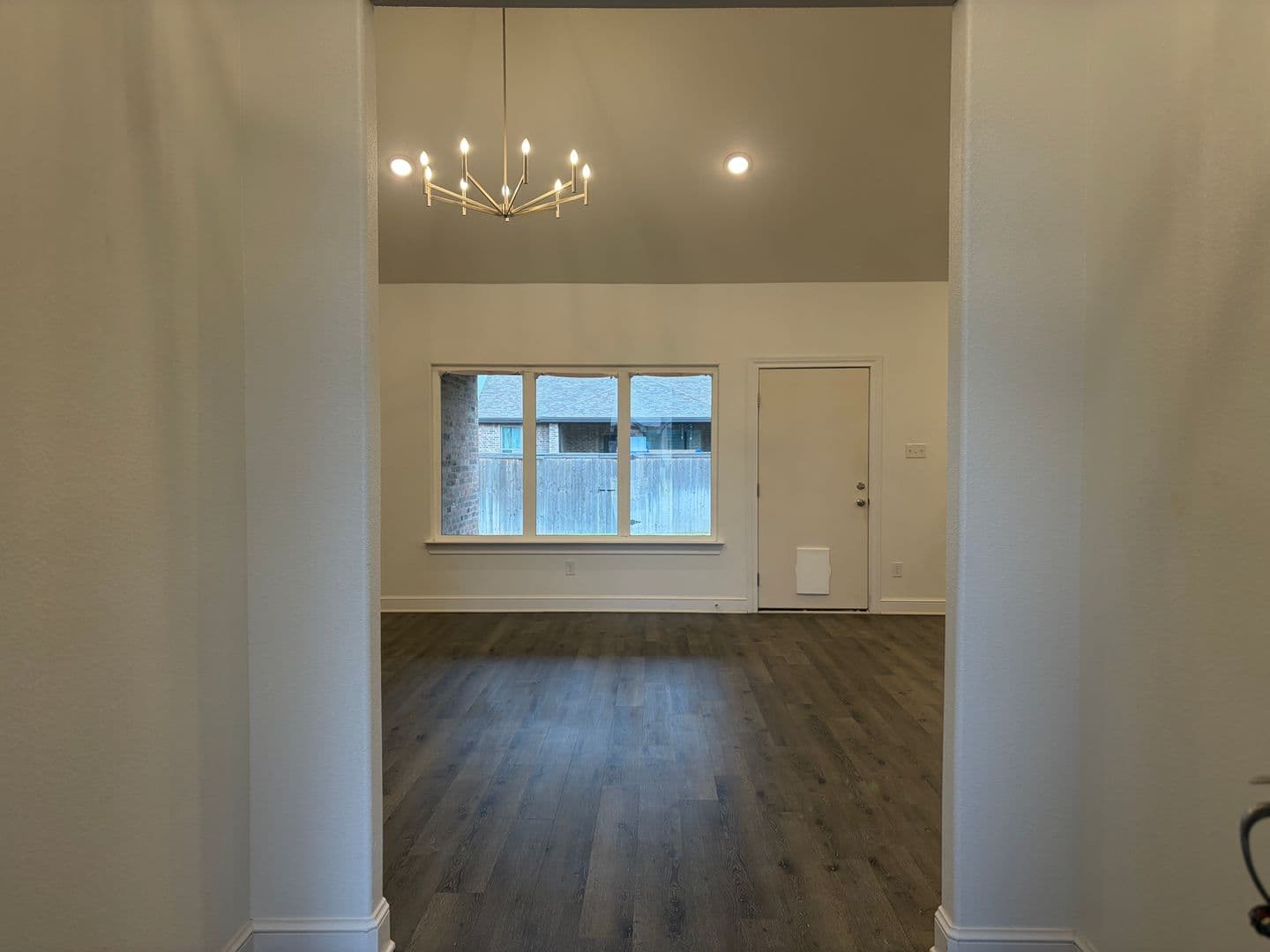 Lubbock House: 5615 119th St