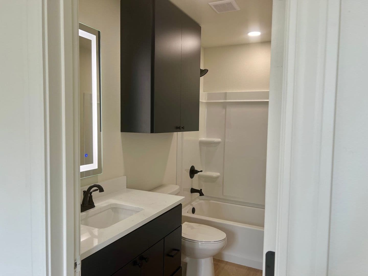 Lubbock Apartment: 1801 Main St