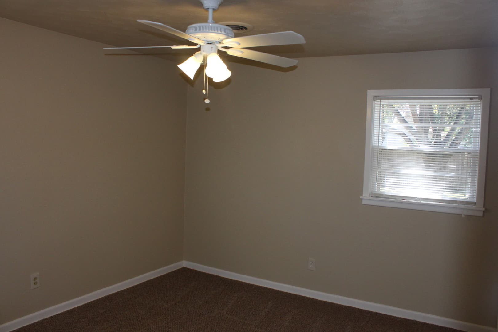 Lubbock House: 1925 70th Street