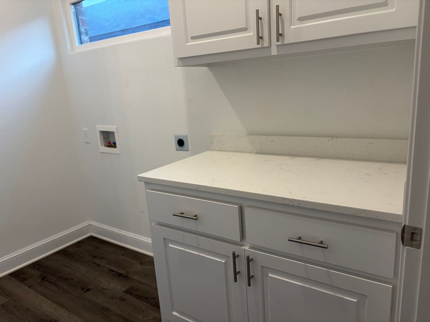 Lubbock House: 5615 119th St