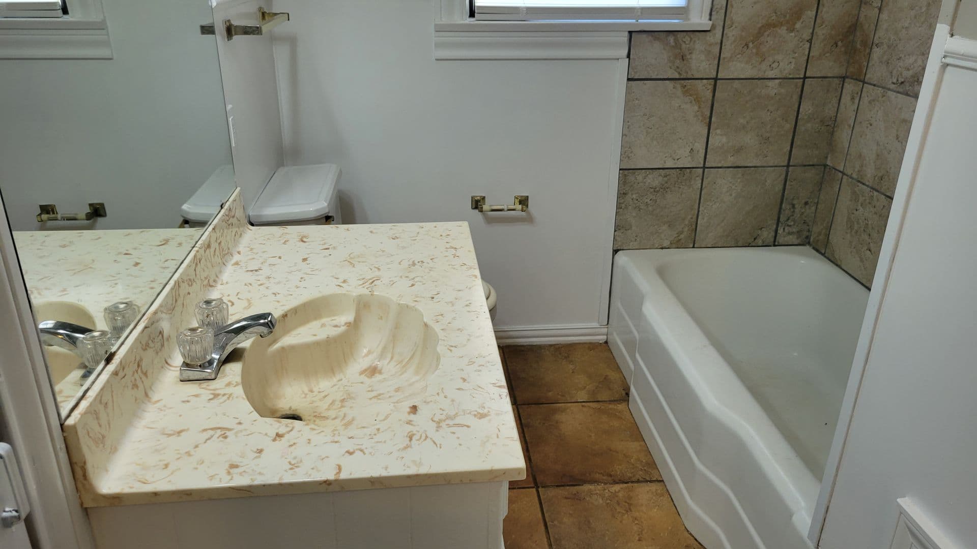 Lubbock House: 10306 S CR 2500 SH1