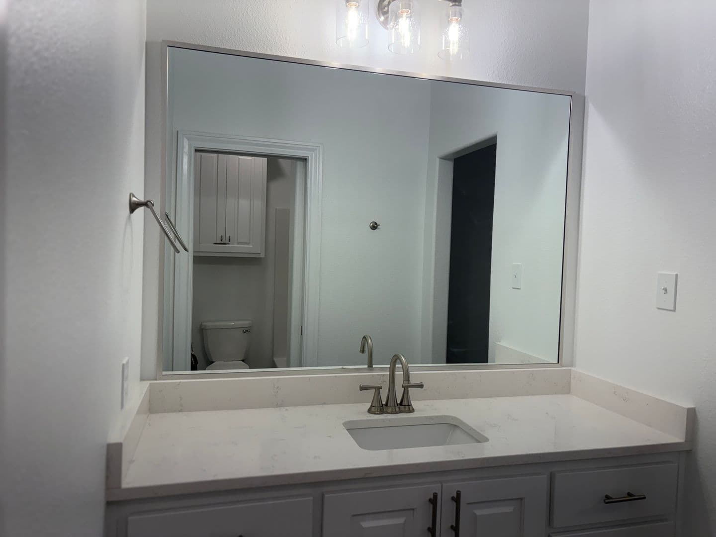 Lubbock House: 5615 119th St