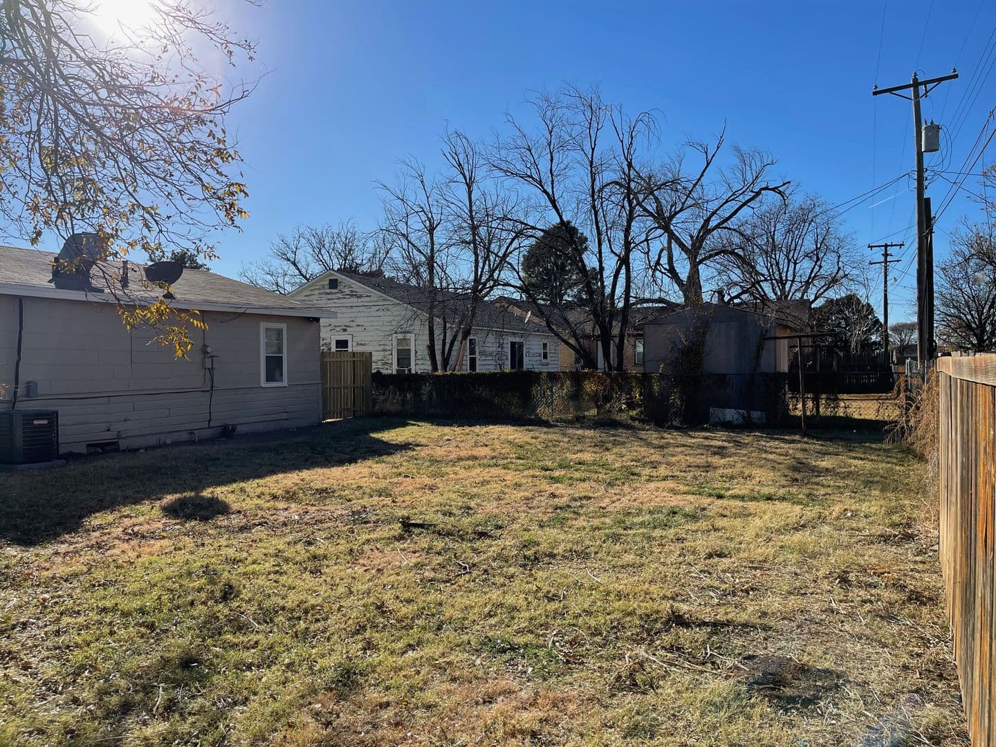 Plainview House: 108 SW 9th Street