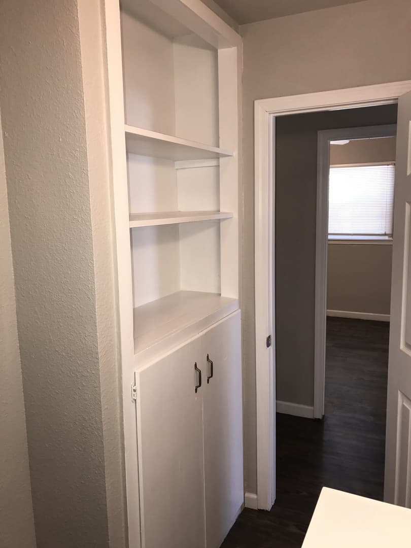 Lubbock House: 4416 37th St