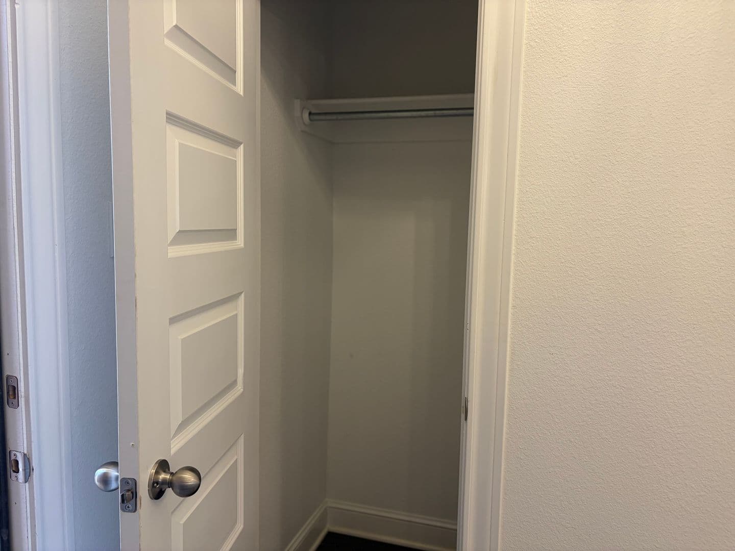 Lubbock House: 5615 119th St