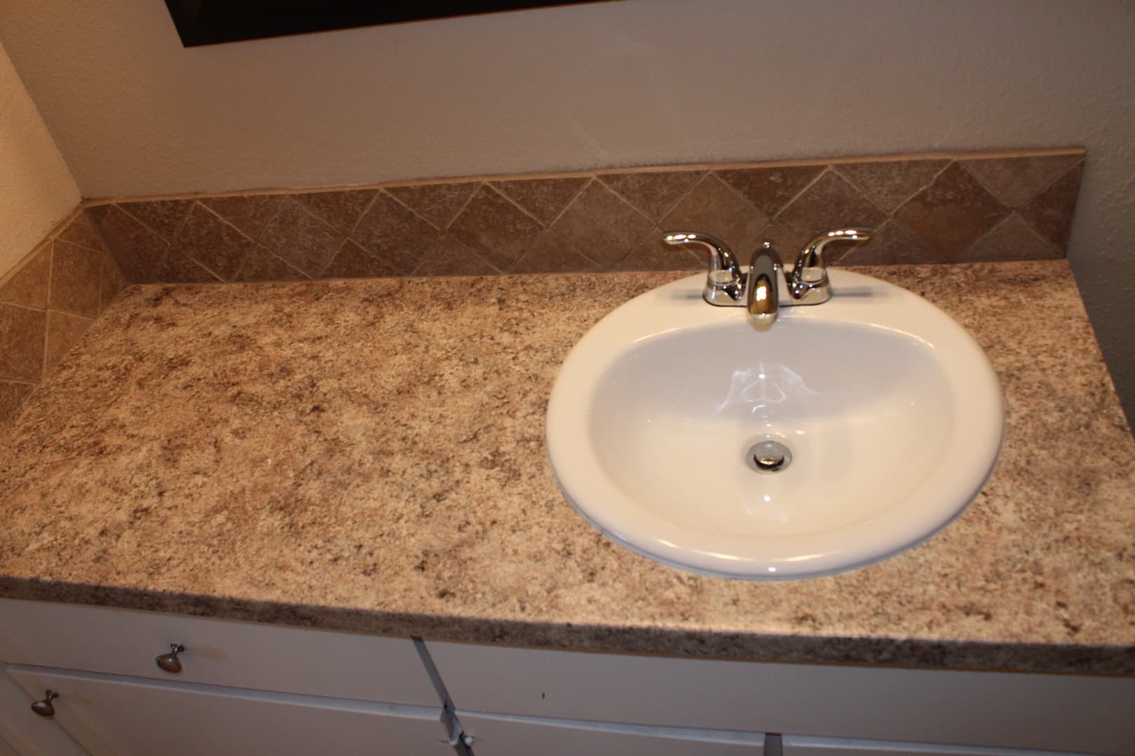 Lubbock House: 1925 70th Street