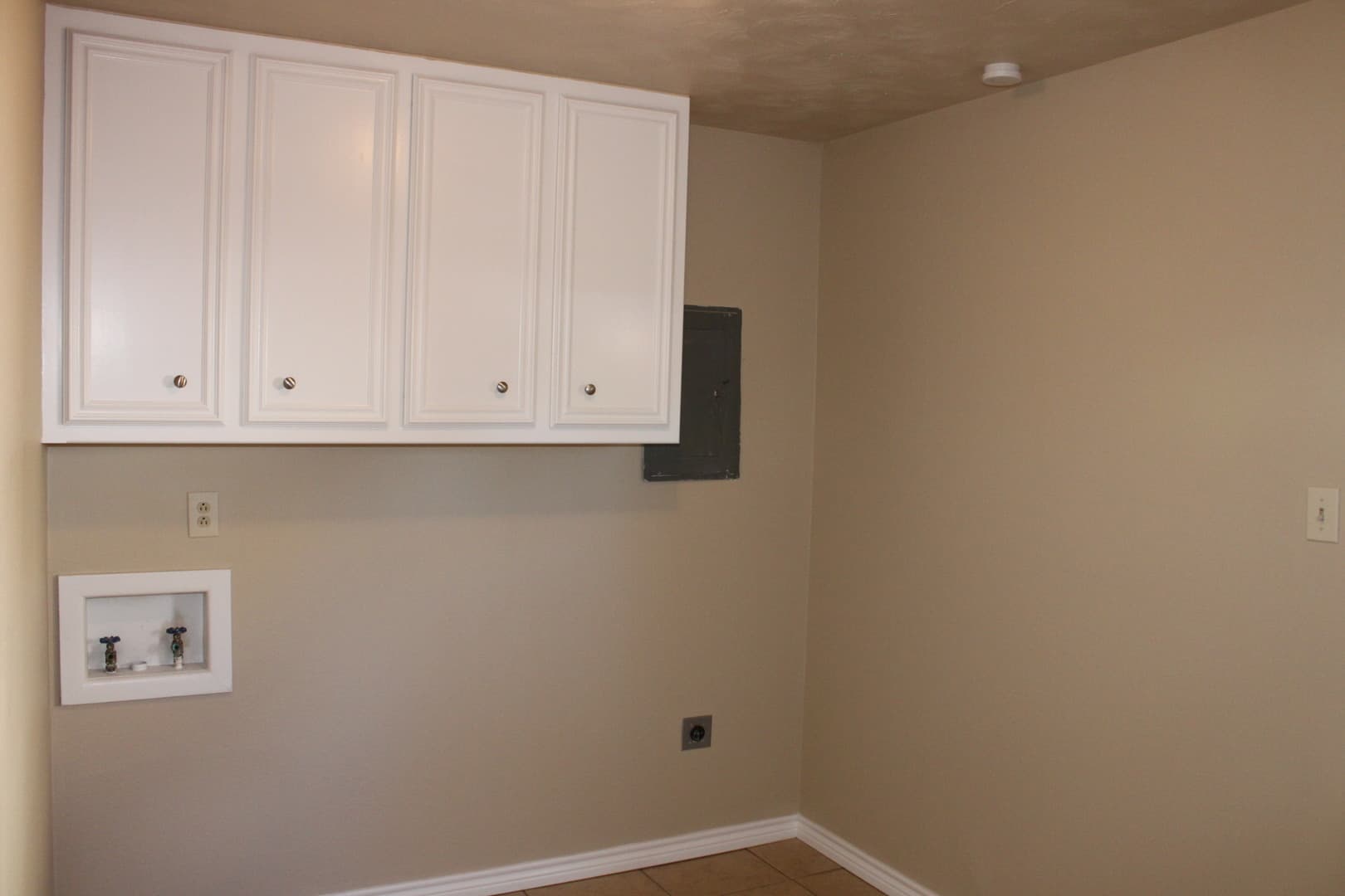 Lubbock House: 1925 70th Street