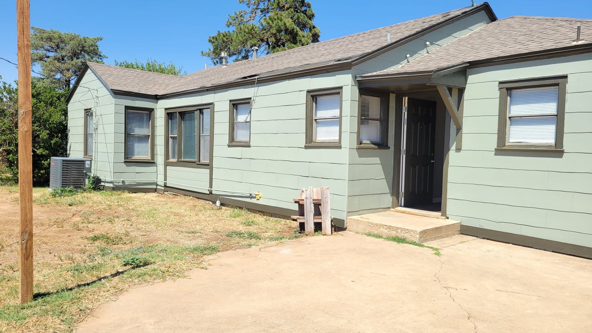 Lubbock House: 10306 S CR 2500 SH1