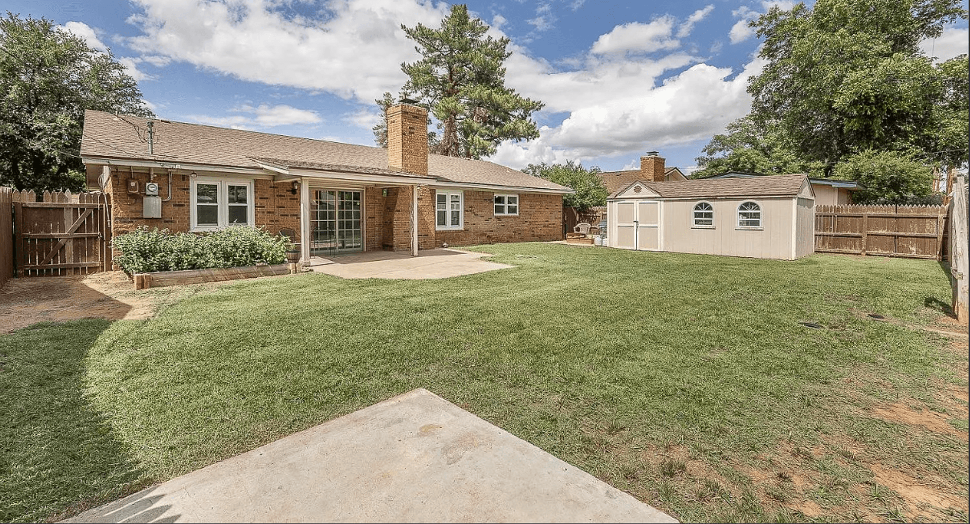 Lubbock House: 3025 68th St