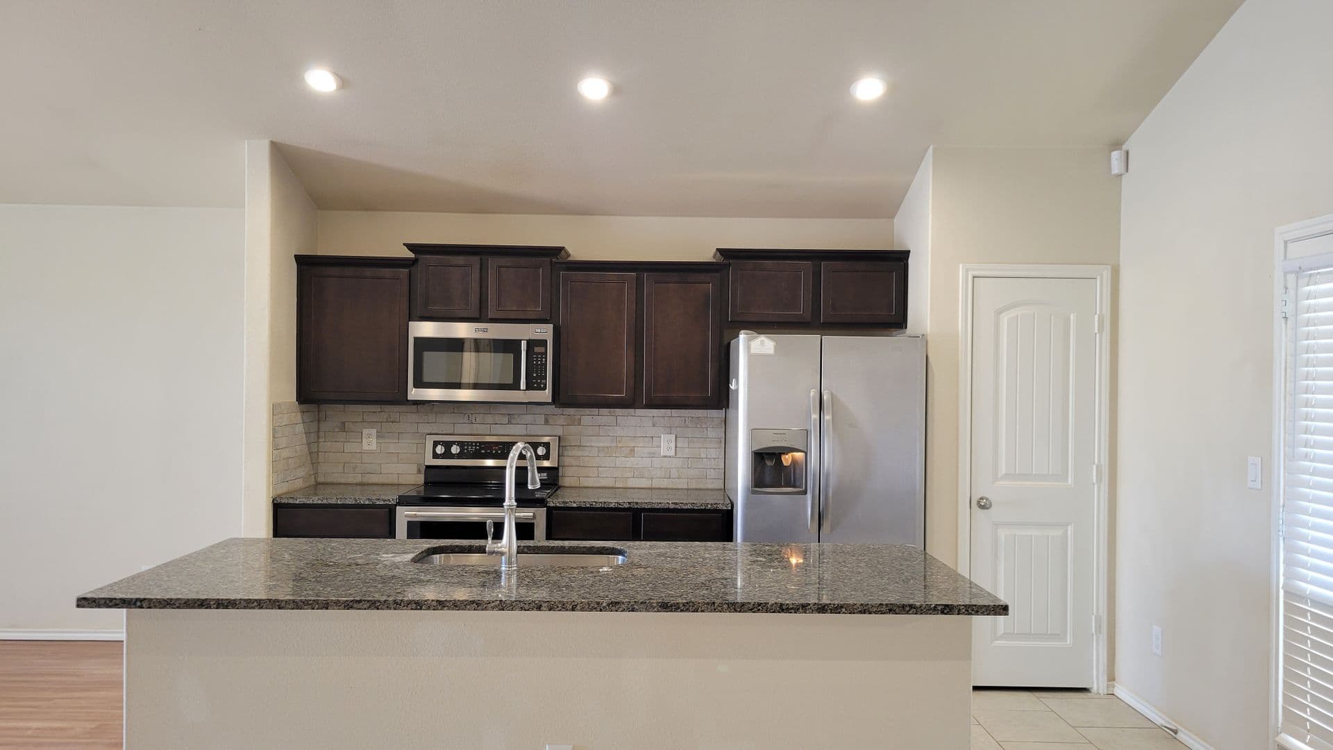 Lubbock House: 14208 Ave V