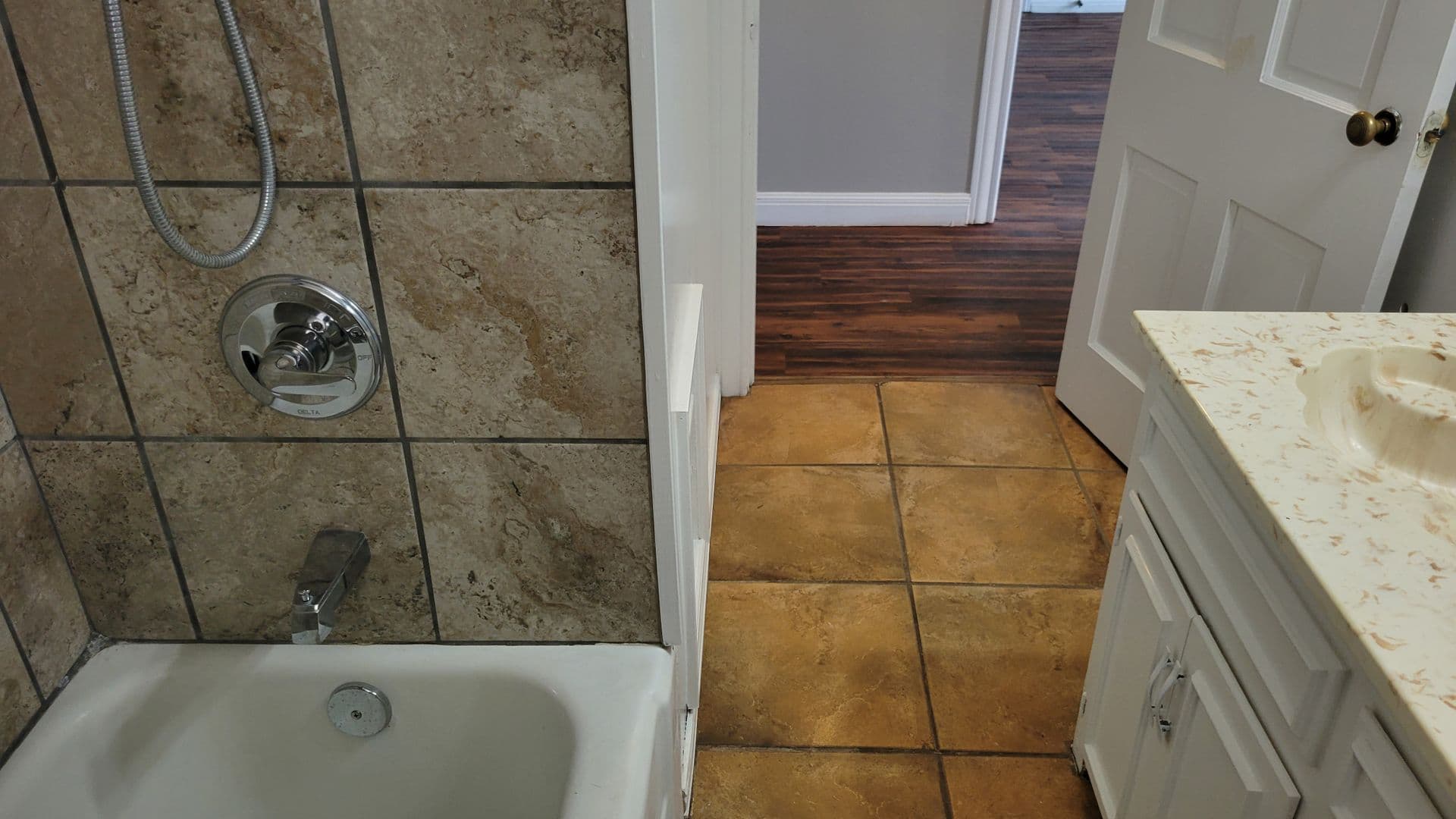 Lubbock House: 10306 S CR 2500 SH1