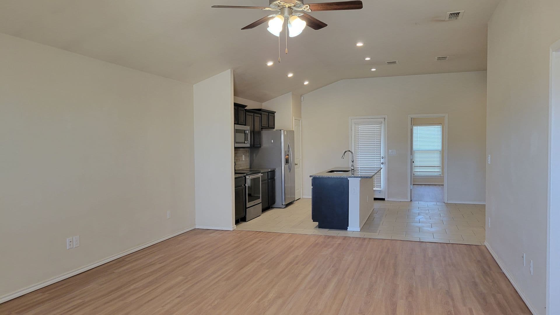 Lubbock House: 14208 Ave V