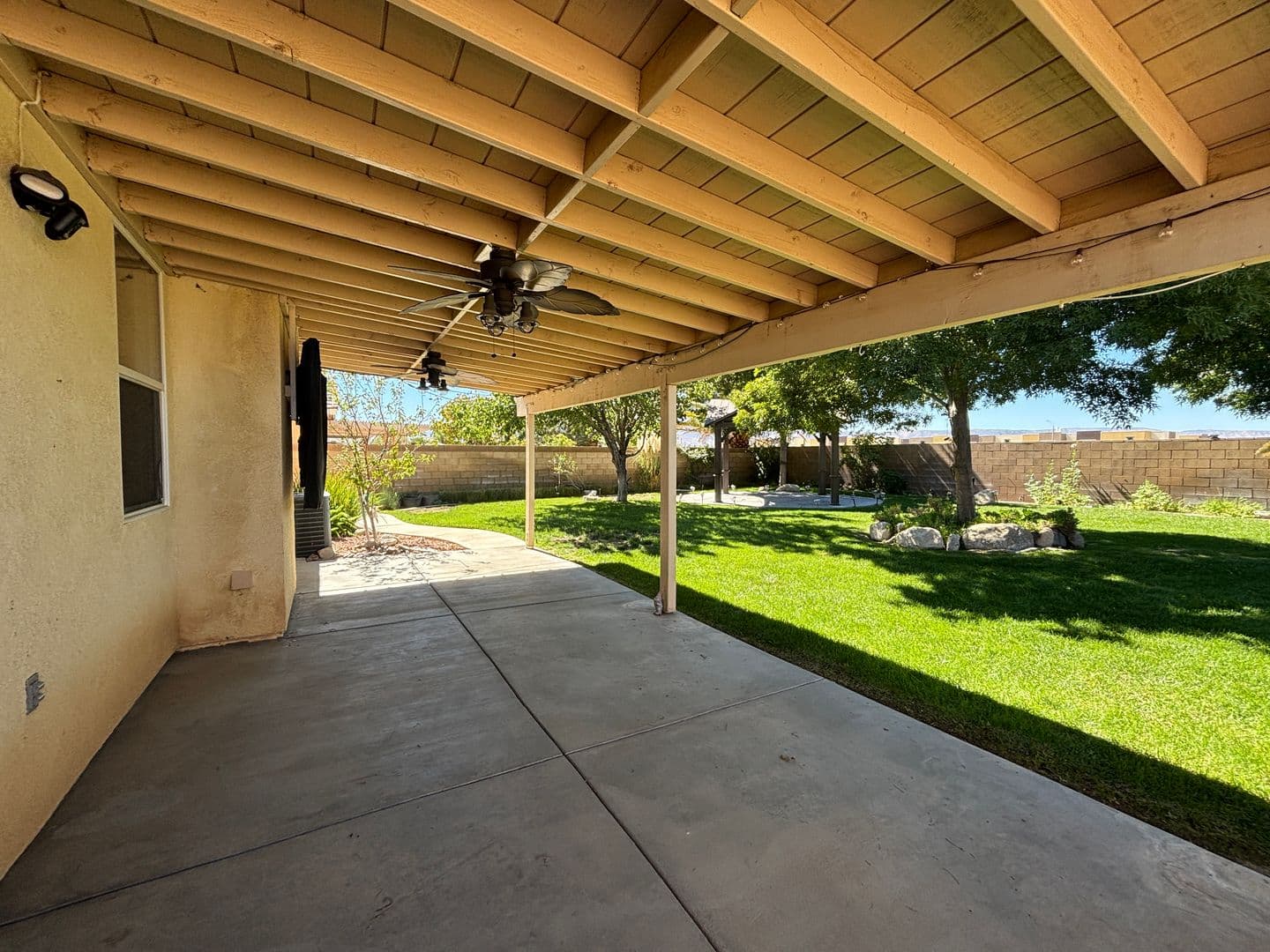 LANCASTER House: 42963 EDSON AVENUE