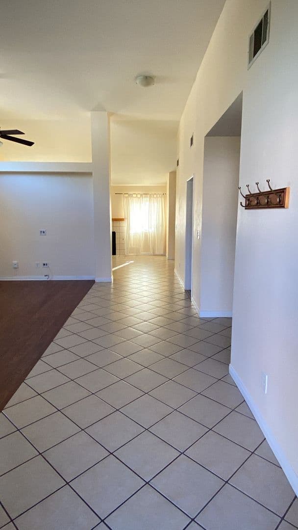 PALMDALE House: 37228 WATERMAN AVENUE