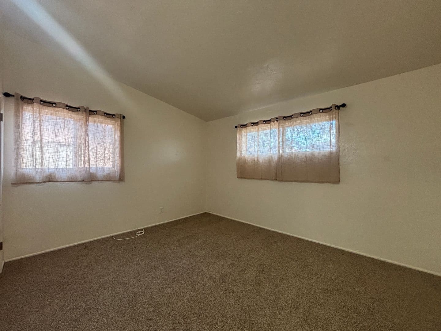 LANCASTER House: 45503 CEDAR AVENUE