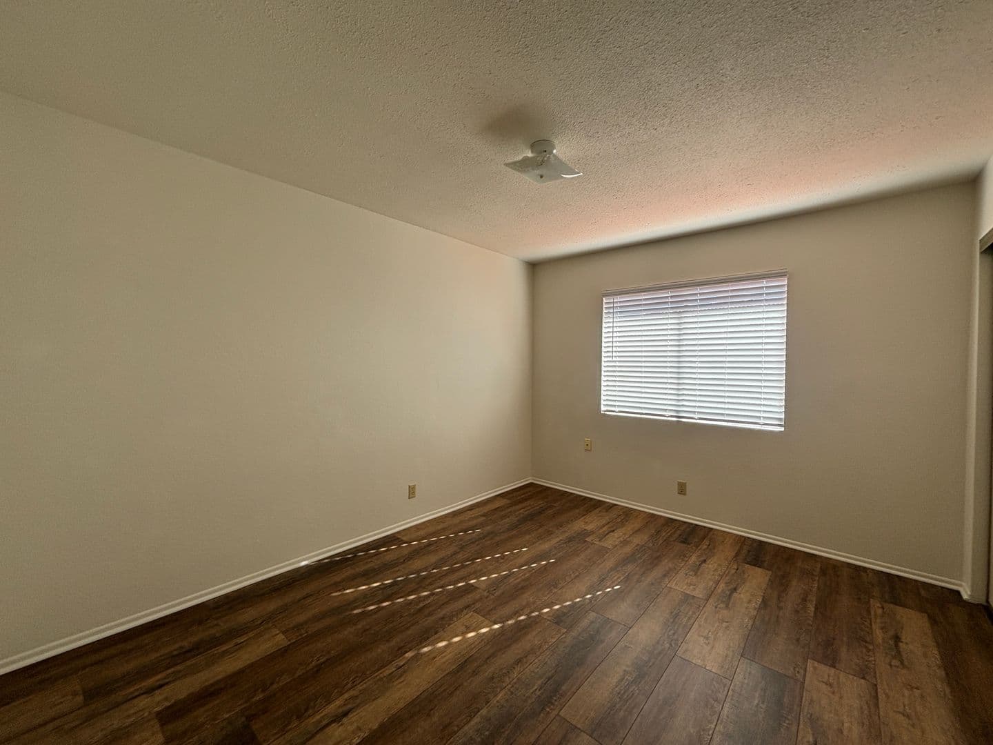 LANCASTER Apartment: 1710 WEST AVENUE J-15