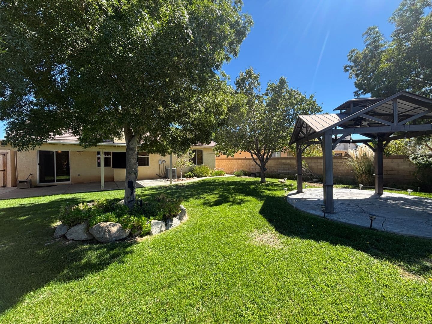 LANCASTER House: 42963 EDSON AVENUE