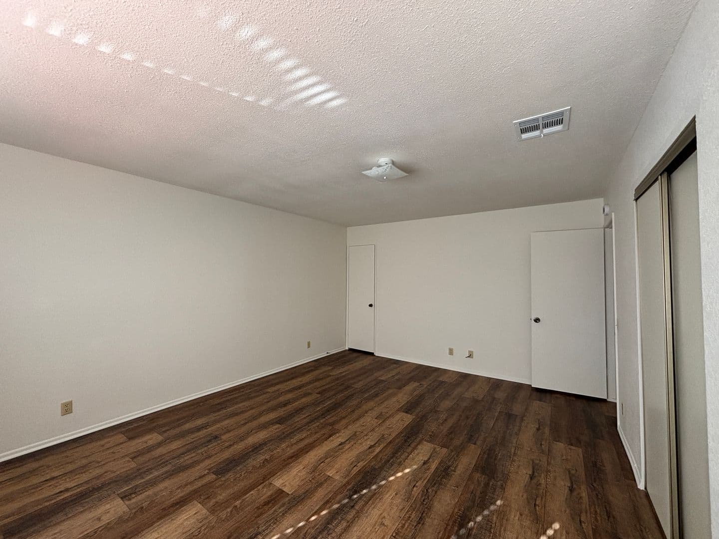 LANCASTER Apartment: 1710 WEST AVENUE J-15