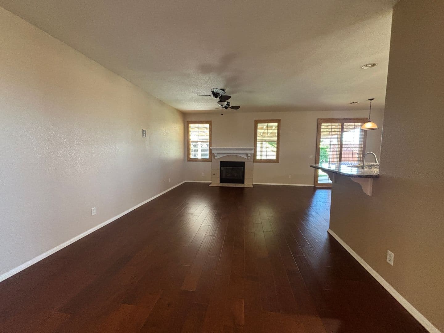 LANCASTER House: 42963 EDSON AVENUE