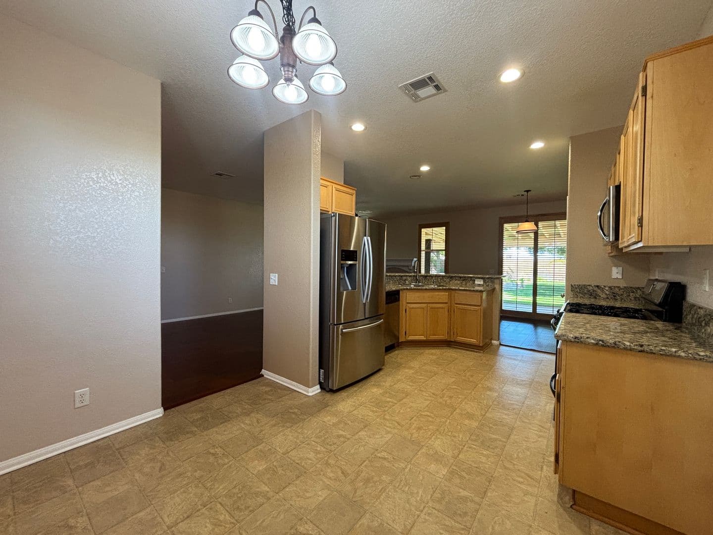 LANCASTER House: 42963 EDSON AVENUE