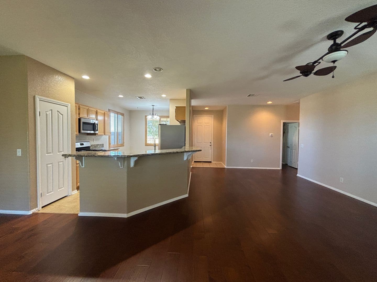LANCASTER House: 42963 EDSON AVENUE
