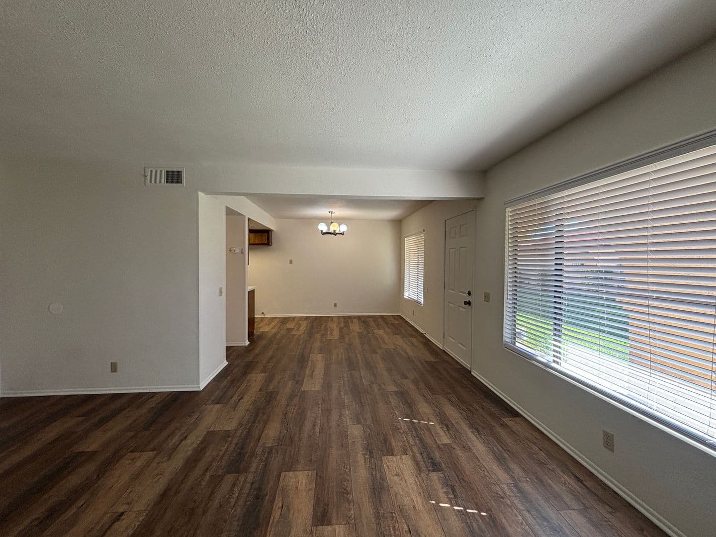 LANCASTER Apartment: 1710 WEST AVENUE J-15