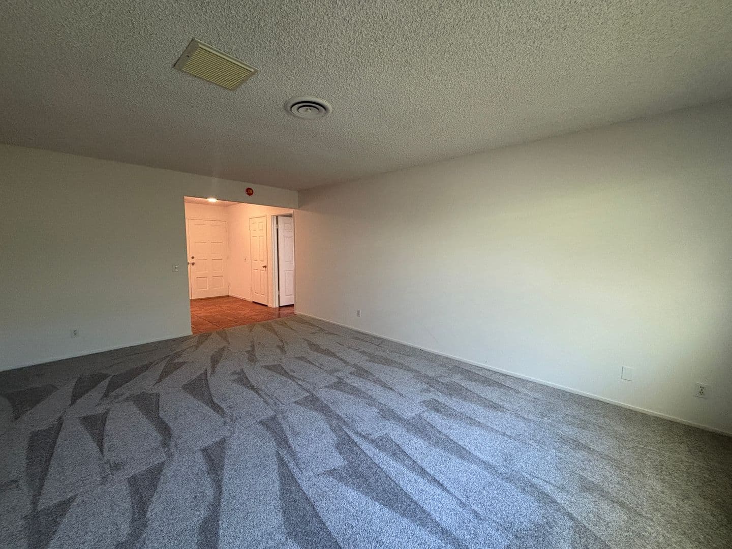 LANCASTER House: 2615 WEST AVENUE J-8