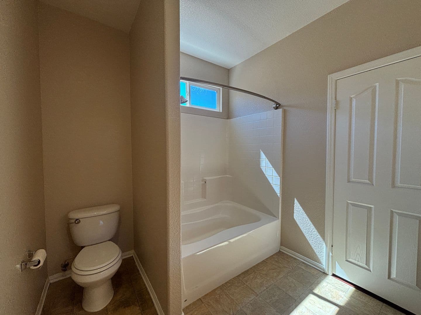 LANCASTER House: 42963 EDSON AVENUE