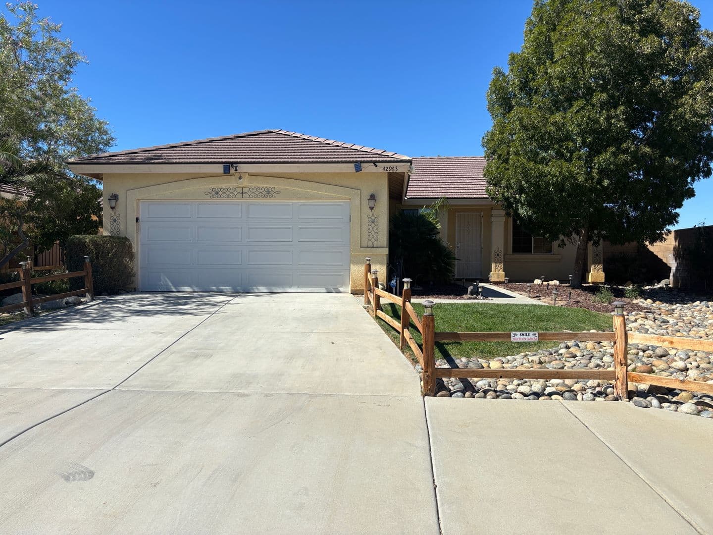 LANCASTER House: 42963 EDSON AVENUE