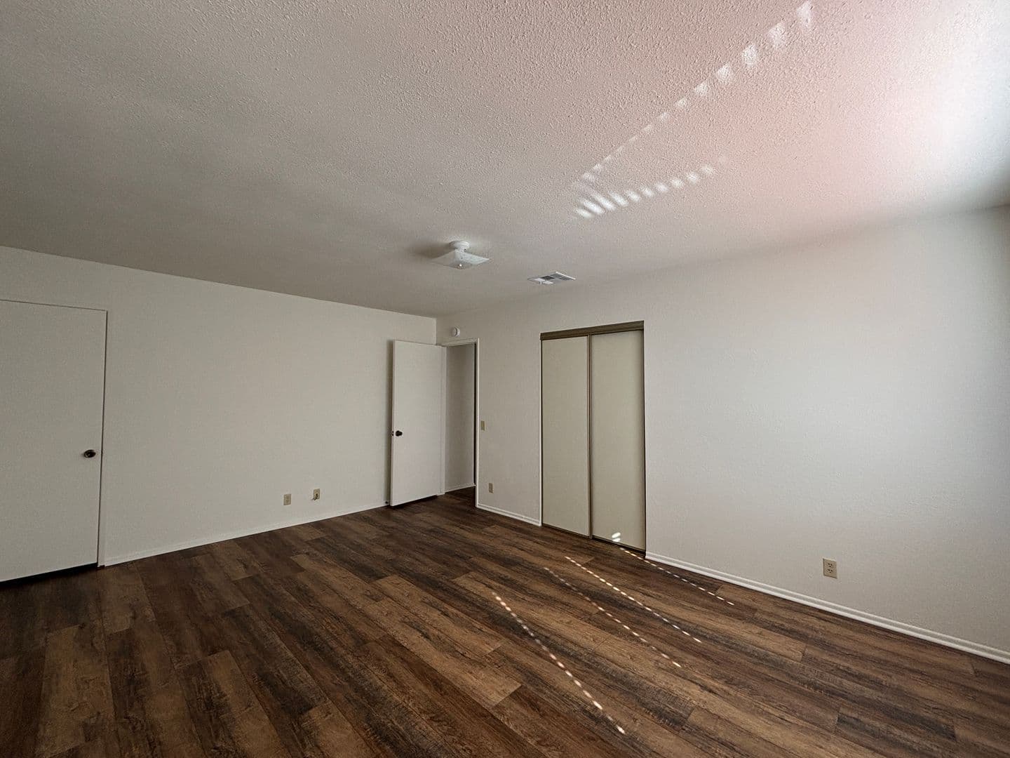 LANCASTER Apartment: 1710 WEST AVENUE J-15