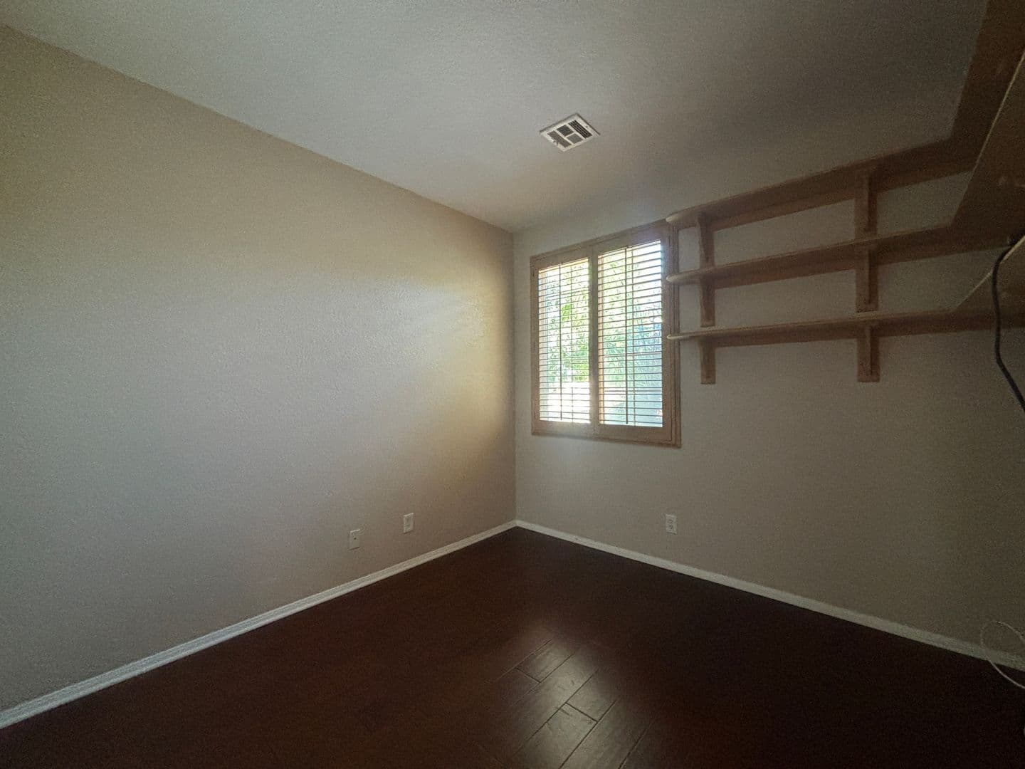 LANCASTER House: 42963 EDSON AVENUE