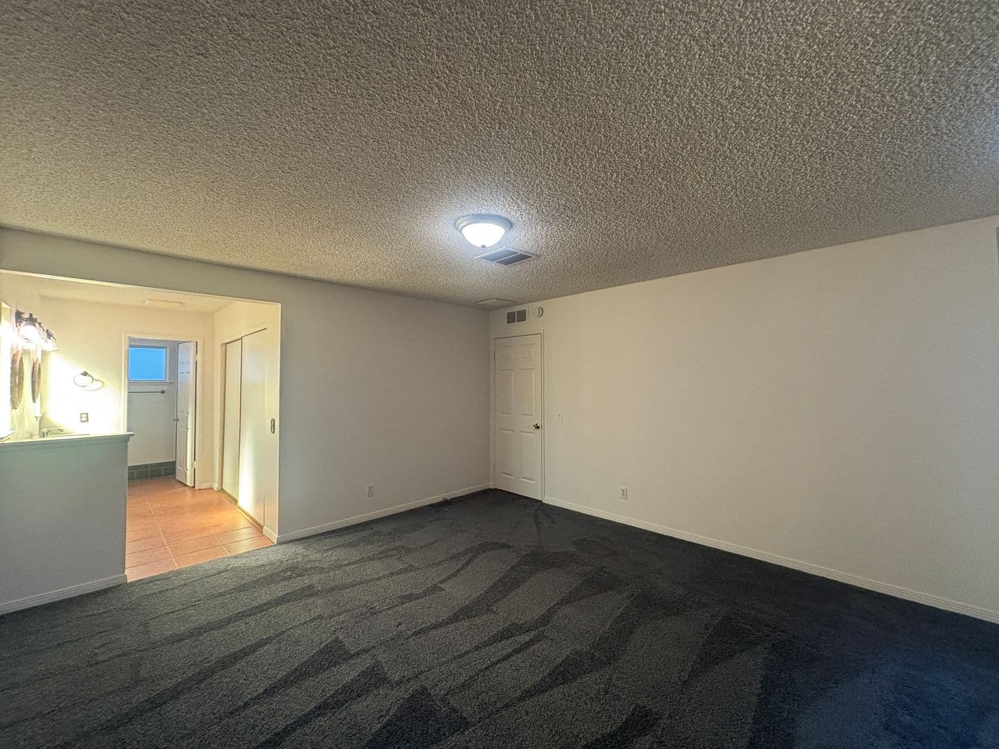 LANCASTER House: 2615 WEST AVENUE J-8