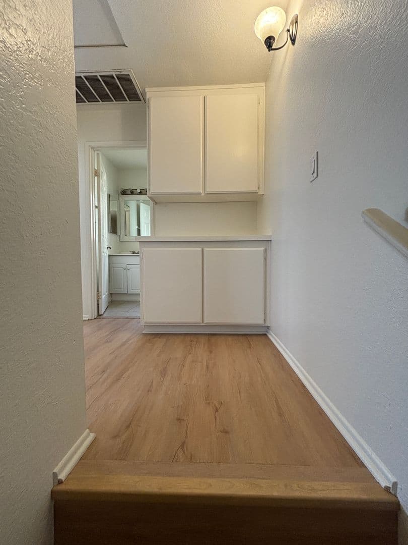 LANCASTER Apartment: 1747 WEST AVENUE J-15