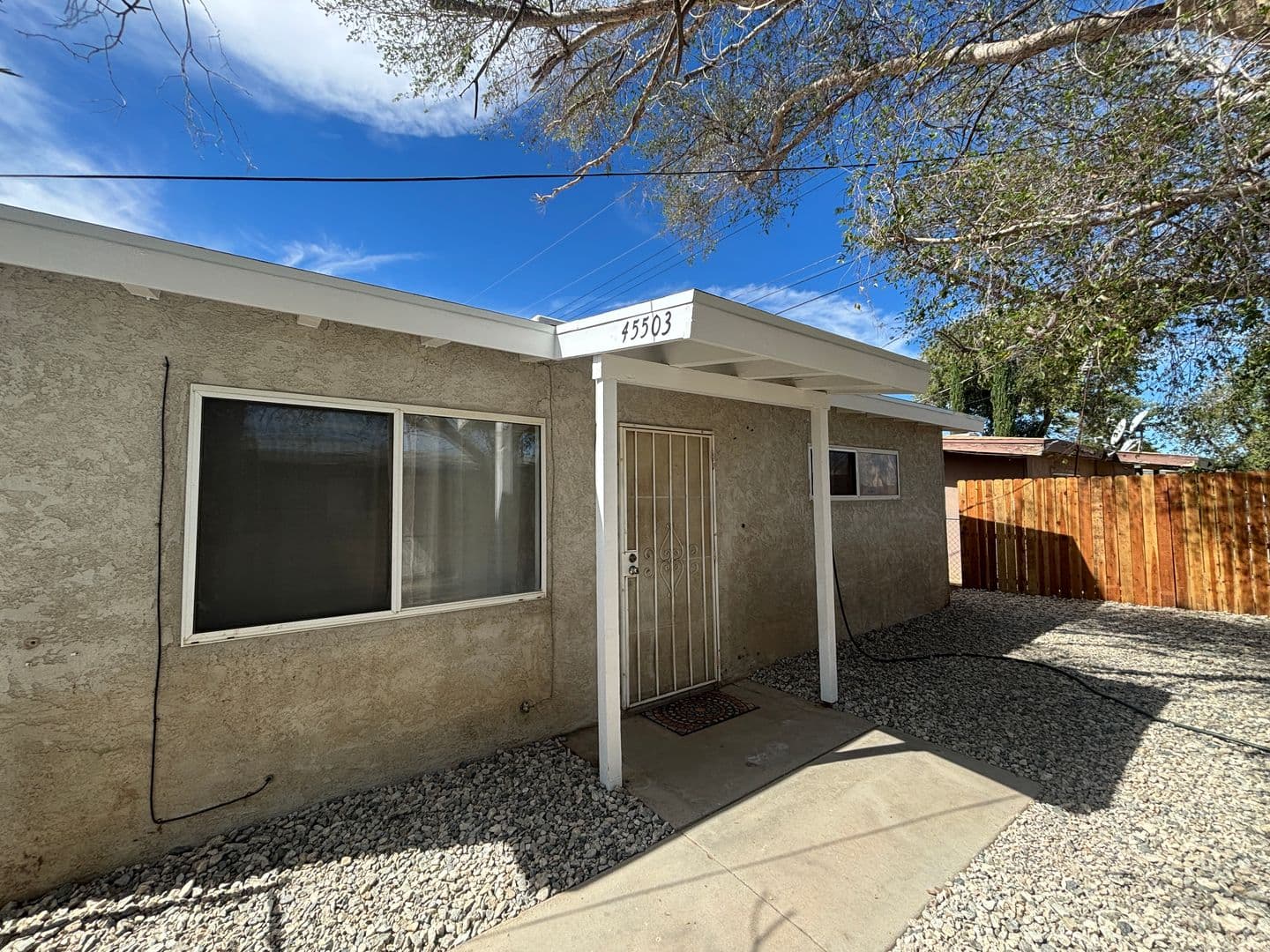 LANCASTER House: 45503 CEDAR AVENUE