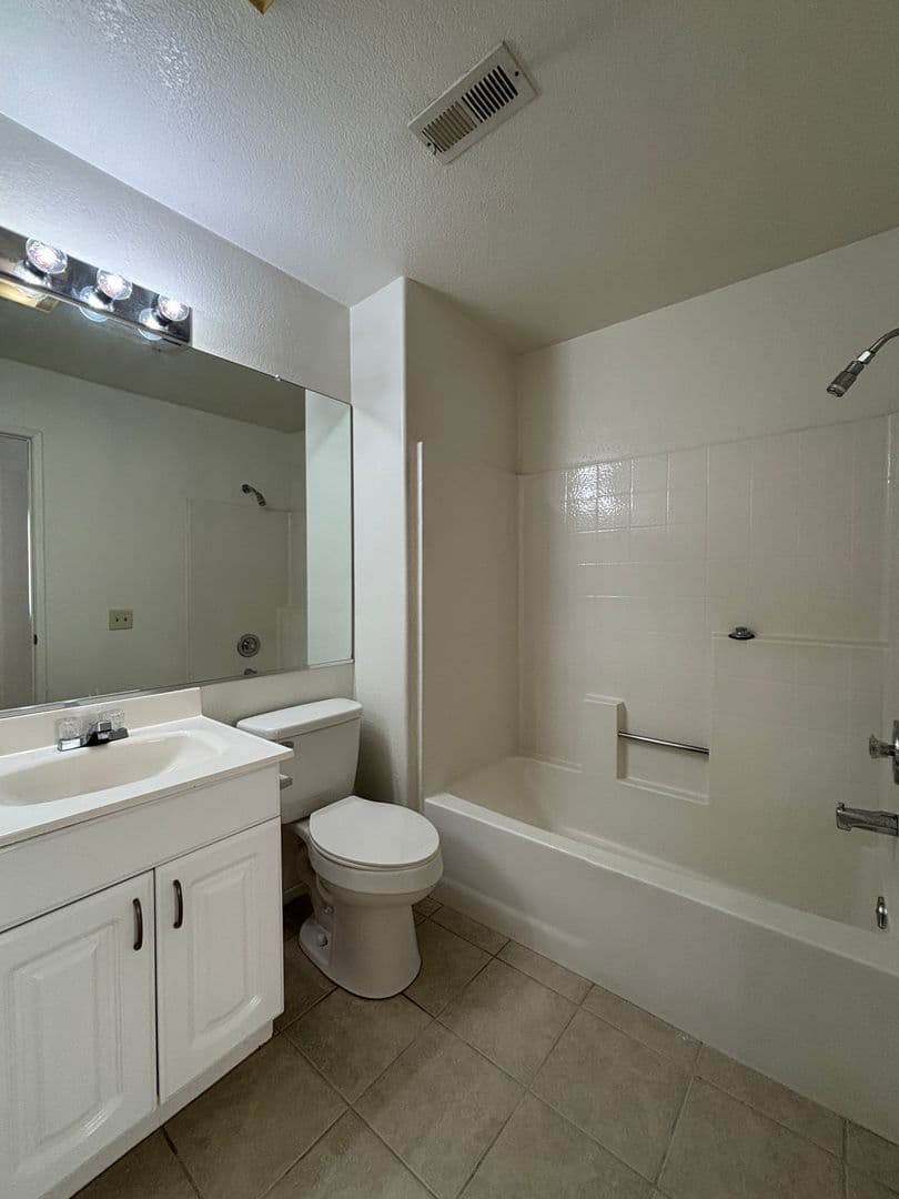 LANCASTER House: 1619 EAST KETTERING STREET