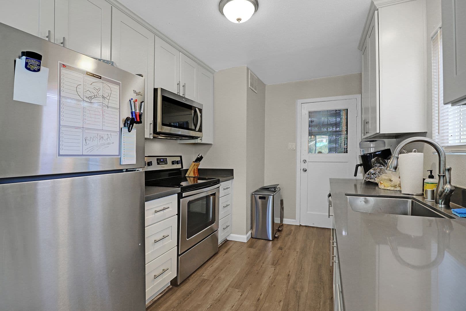 Oakland Apartment: 3554 Pierson Street