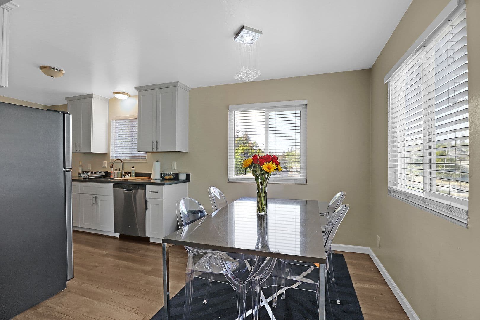 Oakland Apartment: 3554 Pierson Street