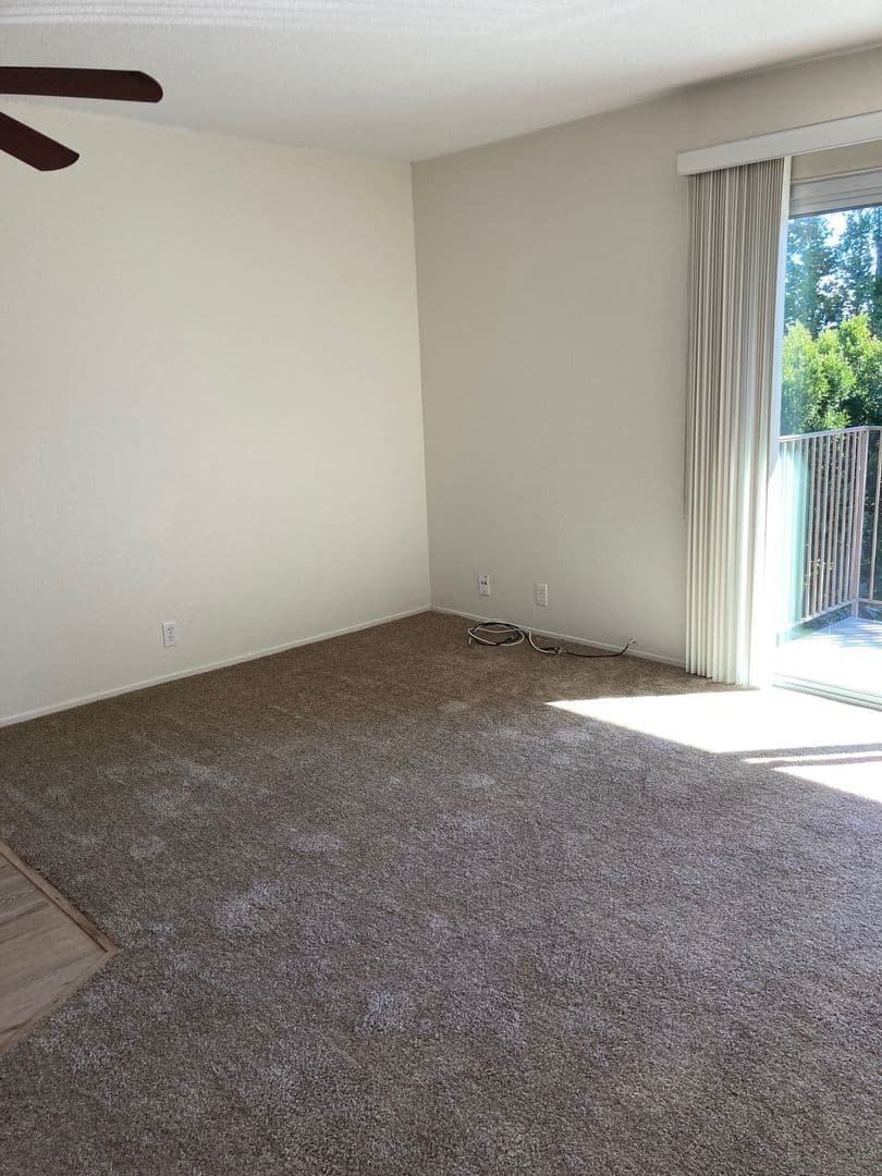 La Mesa Apartment: 5065 Thorne Dr.