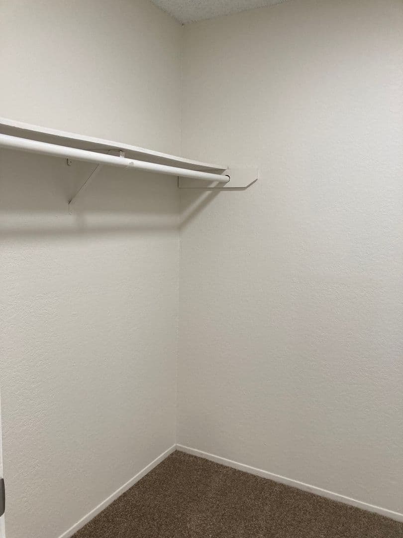 La Mesa Apartment: 5065 Thorne Dr.
