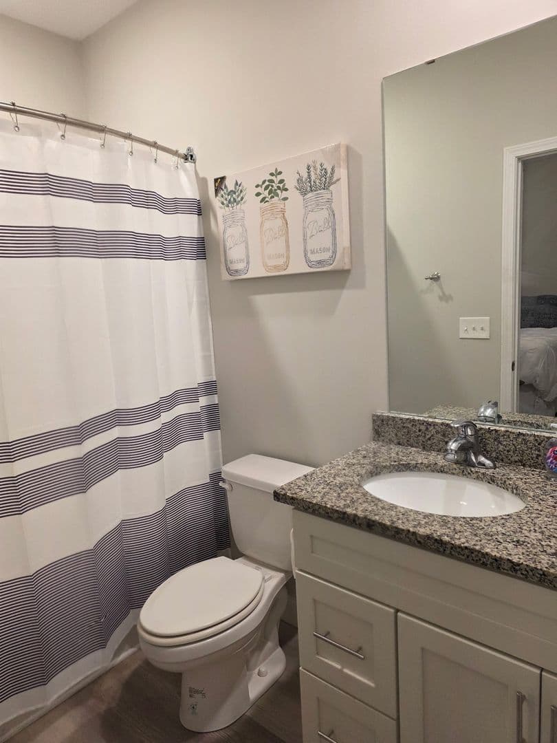 Bowling Green Apartment: 2191 Prospector Ct.